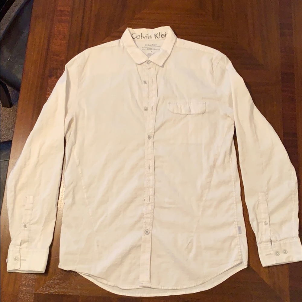 Calvin Klein Textured White Button Down